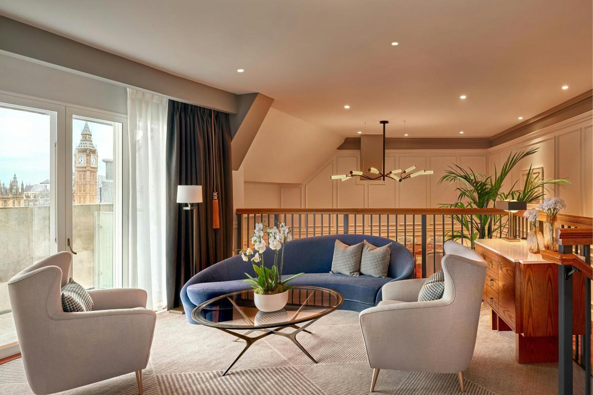 London Marriott Hotel County Hall Экстерьер фото